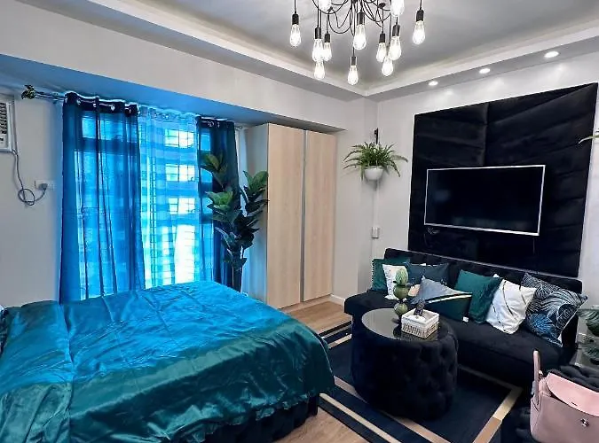 Queen Size In Solinea, Cebu